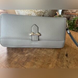 Free with purchase 🛍️Anne Klein” wallet
